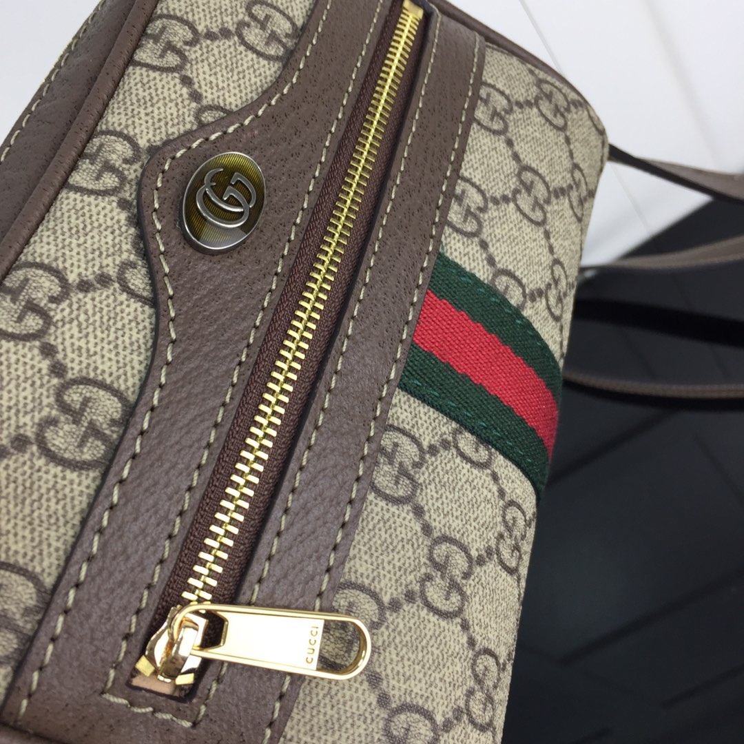 Gucci Satchel Bags